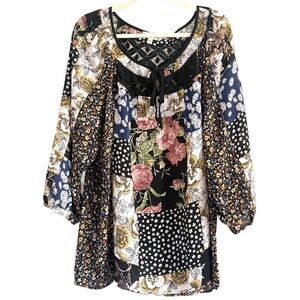 ☘️ 3/$17 Hope Springs Floral Patchwork Blouse 2XL